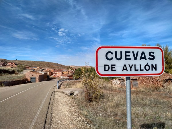 Cuevas de Aylln